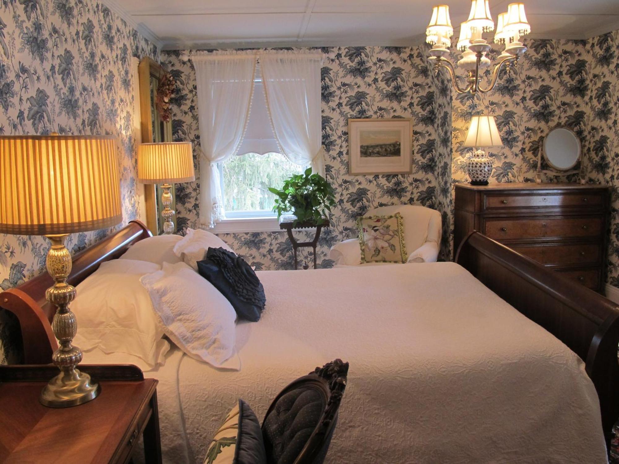 Hilltop House Bed & Breakfast Amenia Buitenkant foto